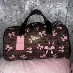 Juicy Couture Brown and Pink Bow-Print Women's Duffle bag